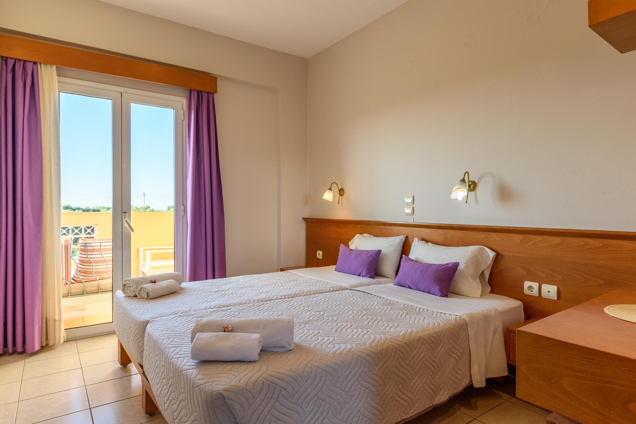 Danelis Studios & Apartments Malia Esterno foto