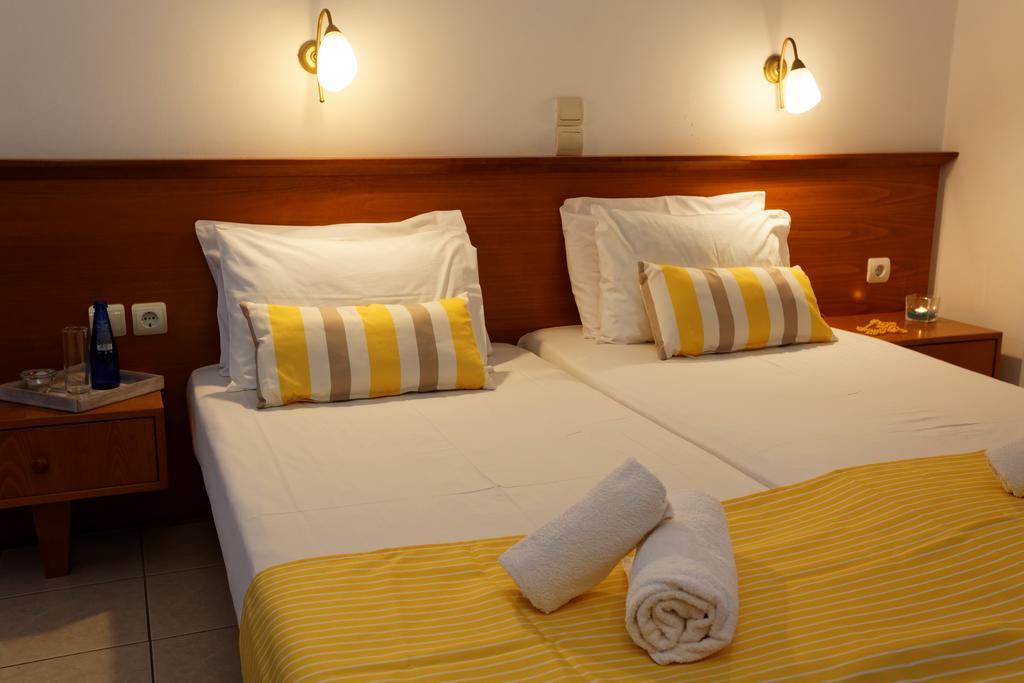 Danelis Studios & Apartments Malia Esterno foto
