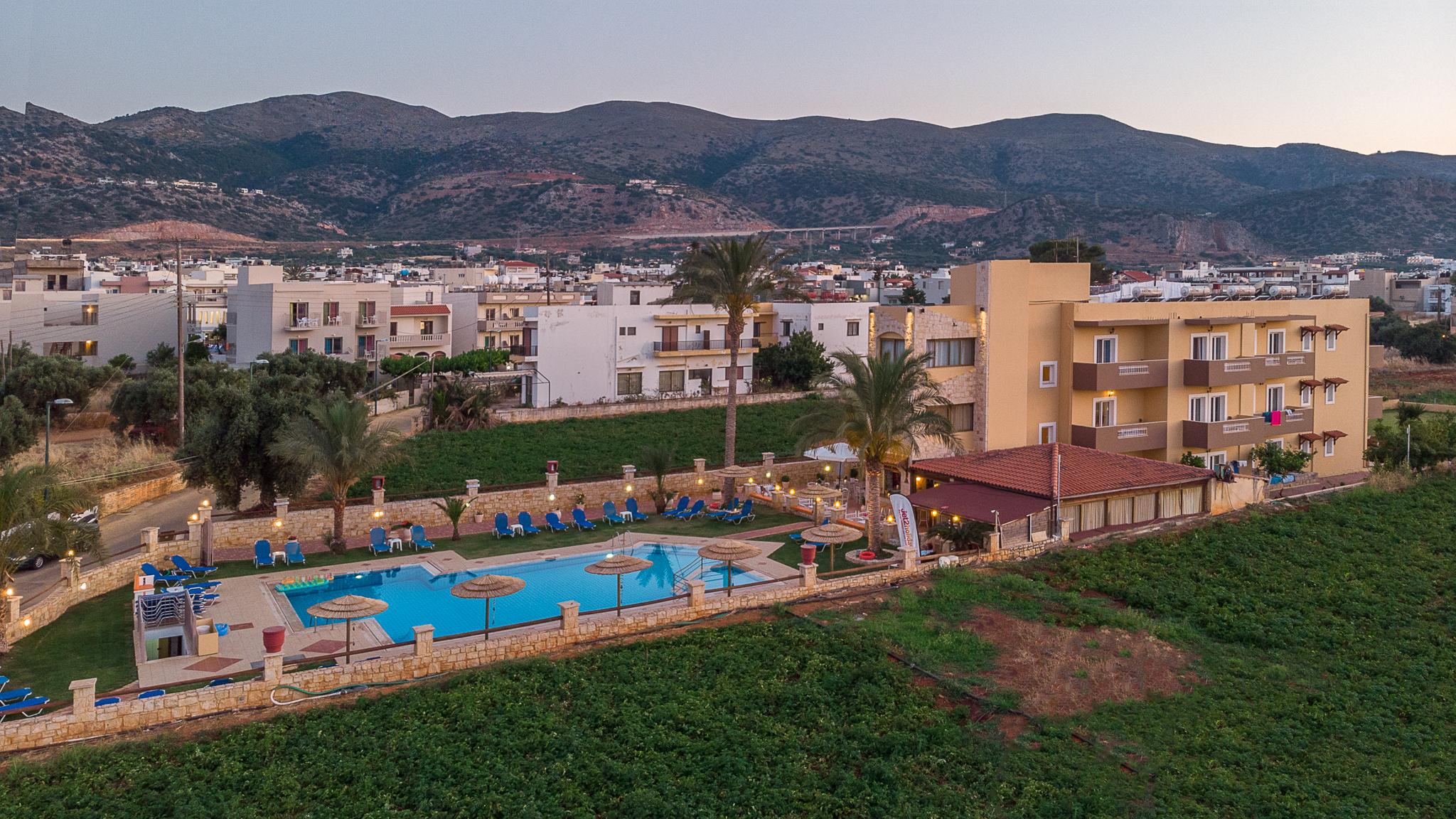 Danelis Studios & Apartments Malia Esterno foto