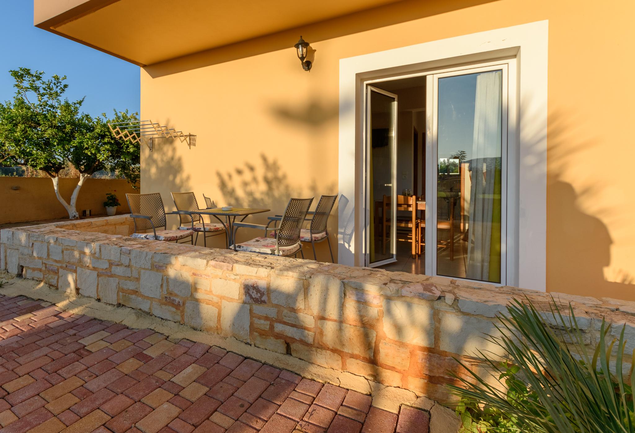 Danelis Studios & Apartments Malia Esterno foto