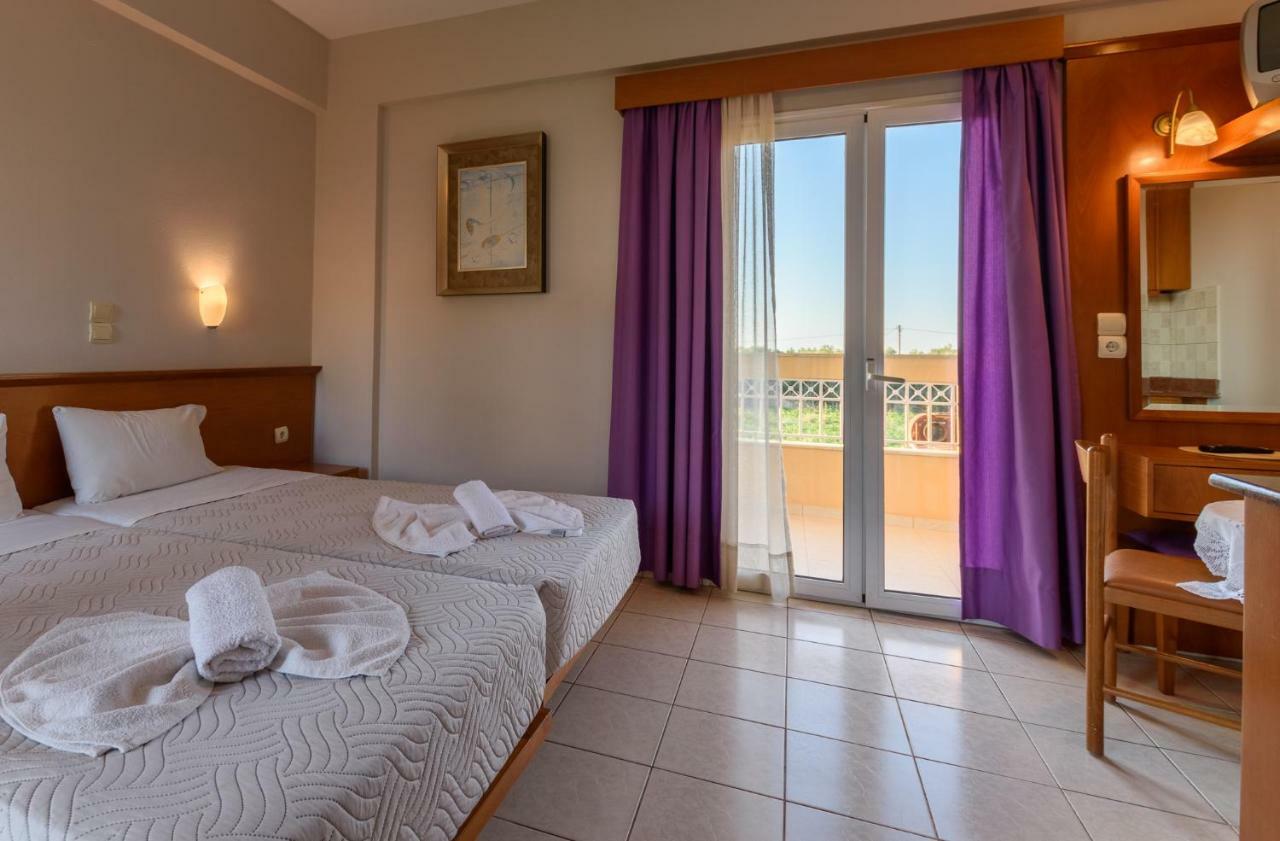 Danelis Studios & Apartments Malia Esterno foto